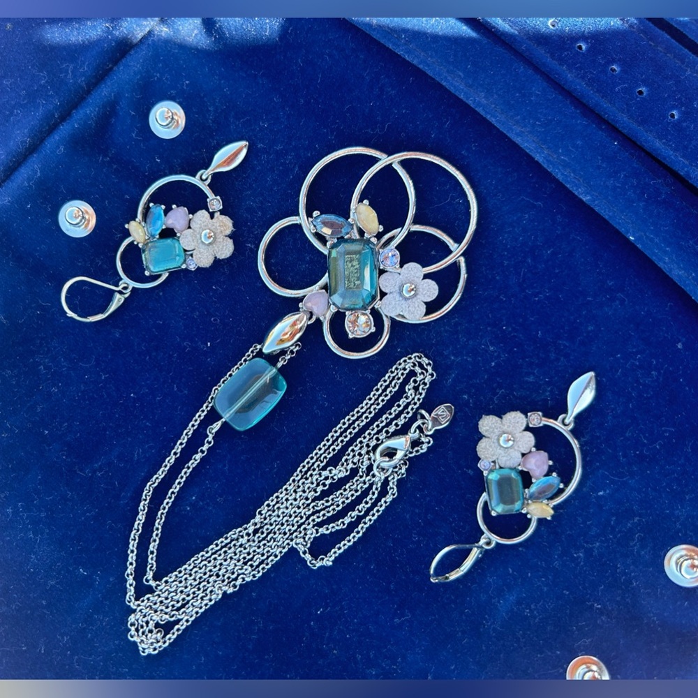 Yanbal 80cm necklace and fantasy earrings set
